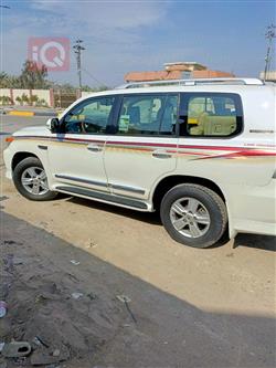 تويوتا لاندكروزر
